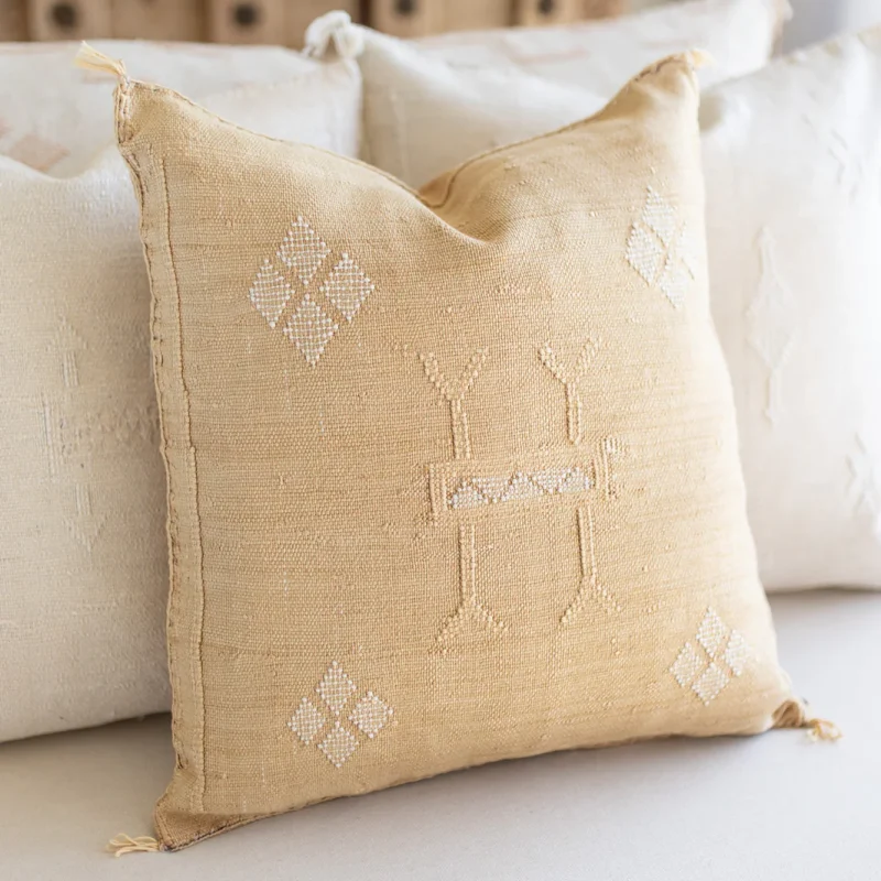 CARAMEL | CACTUS SILK PILLOW