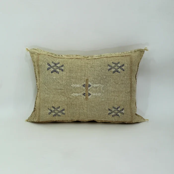 BEIGE | SILK CACTUS CUSHION